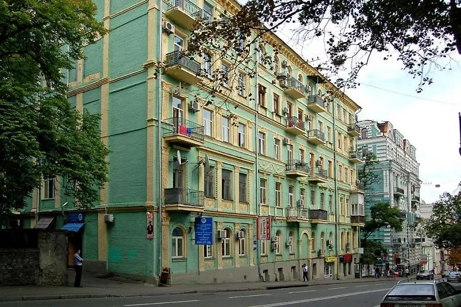 Amazing Heart Of Kiev Apartment